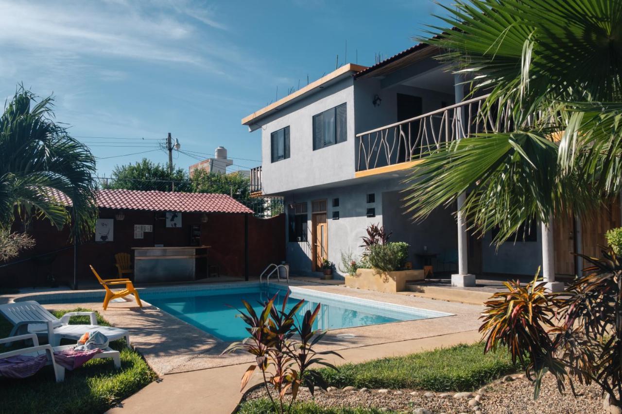 Coccoloba Guest House Пуерто Ескондидо Екстериор снимка