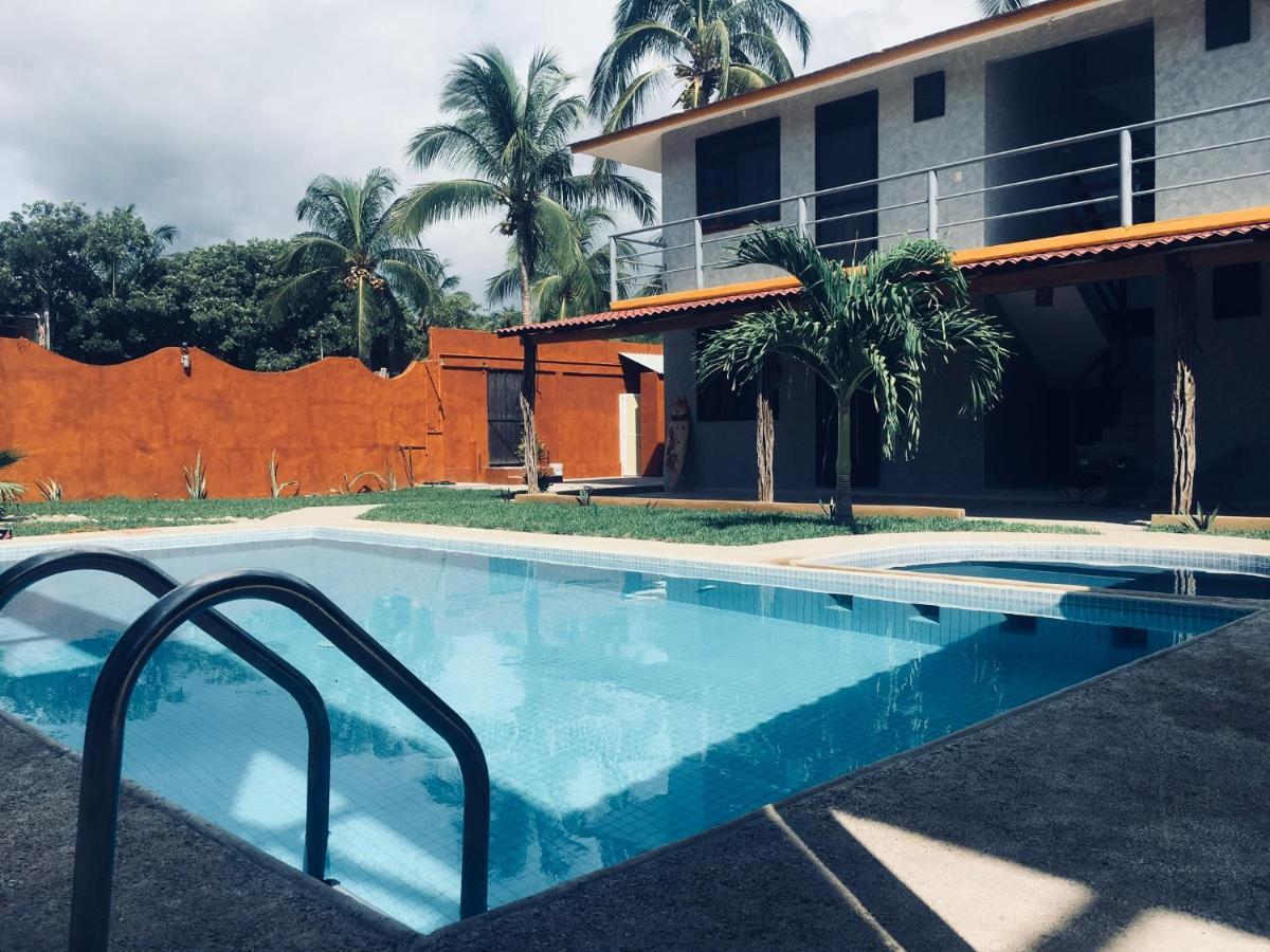 Coccoloba Guest House Пуерто Ескондидо Екстериор снимка